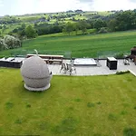 Top Hill Farm Cottage